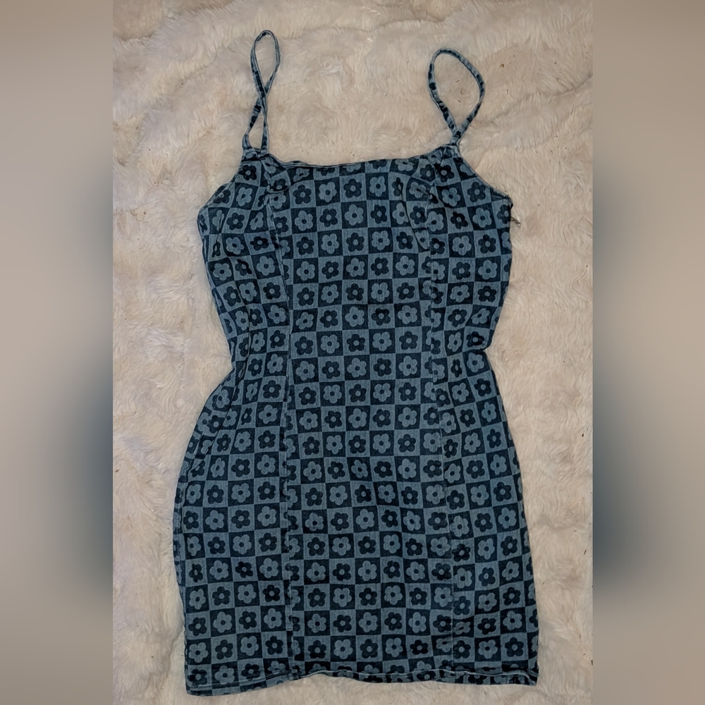 H&M Blue Floral Denim Top